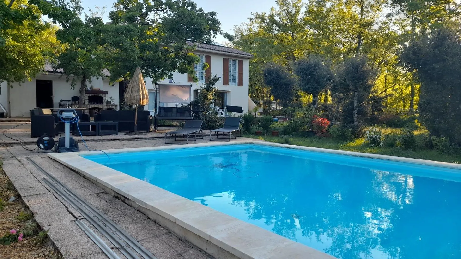 Les Chenes Villa Villes-sur-Auzon Semesterbostad